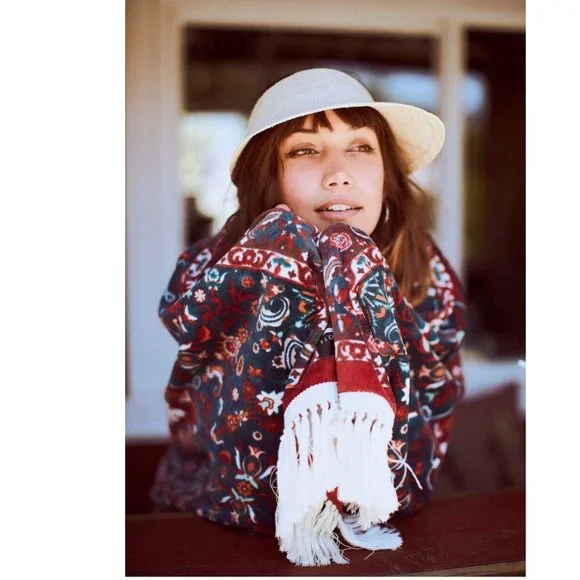 Slowtide Haven Beach Towel (New) - Picture 5 of 7